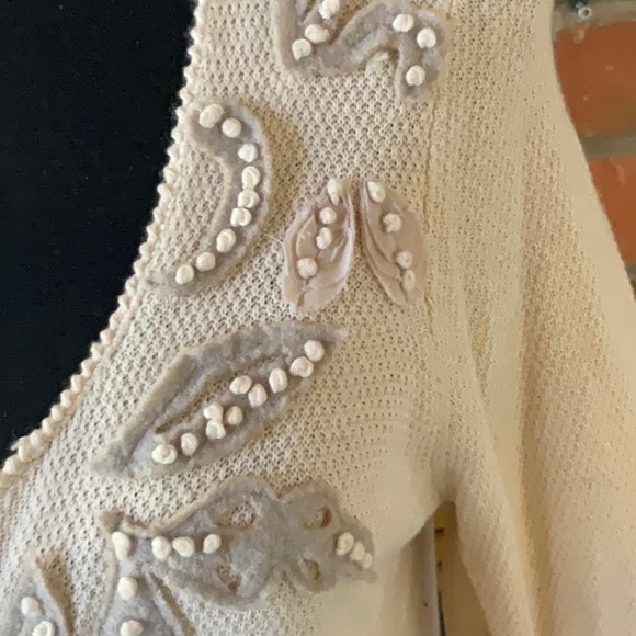 Anthropologie Knitted & Knotted sweater - Picture 3 of 9